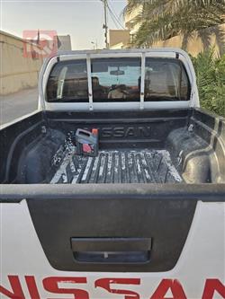 نيسان نافارا